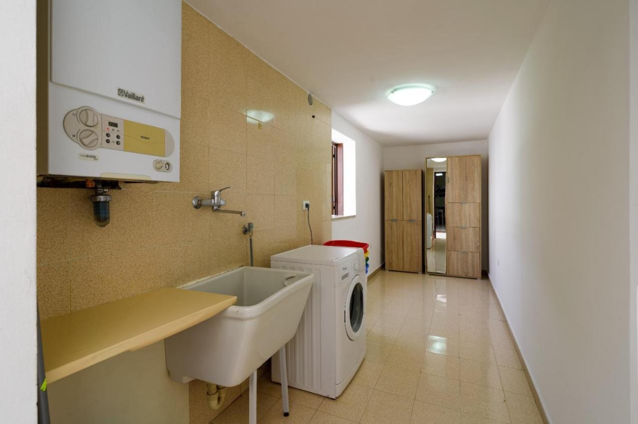 Vacation Rental "Nonna Cecilia" Лече Екстериор снимка